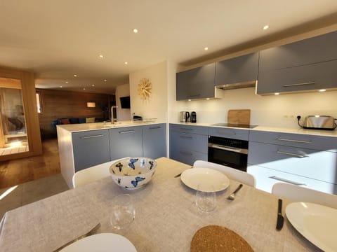 Appartement lumineux 5 pièces, confort pour 8 personnes, garage inclus - FR-1-598-94 Apartment in Les Gets