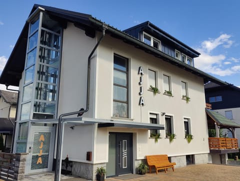 Property building, Day
