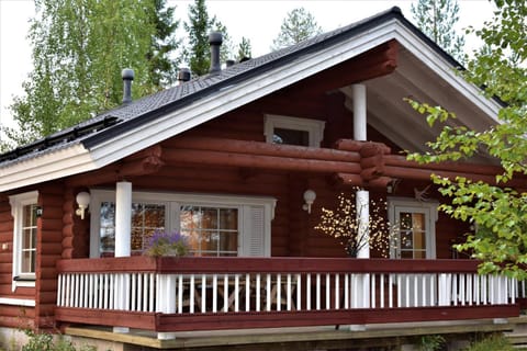 Peikonpesä Chalet in Lapland