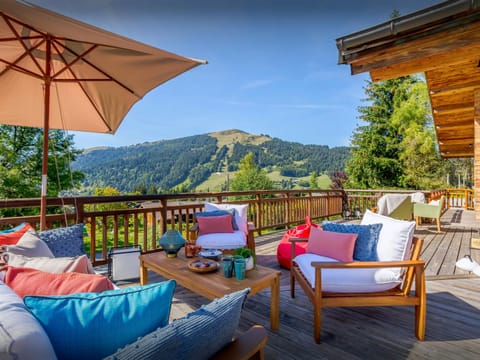 Day, Natural landscape, Summer, View (from property/room), Seating area, Mountain view