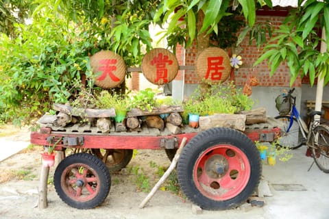 Property logo or sign, Decorative detail