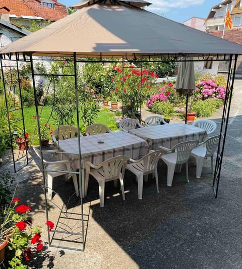 Garden, Balcony/Terrace, Garden view