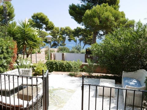 Patio, Sea view