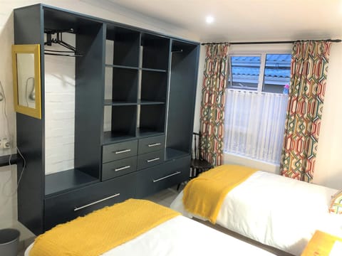 Baylight Accommodation 3 Selfcatering 1 bedroom apartment sleeps 4 Apartment in Western Cape