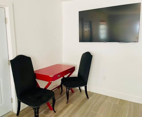 Casa Wynwood 4BR 2BTH House in Miami