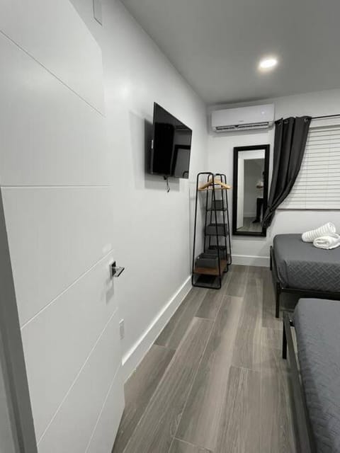 Casa Wynwood 4BR 2BTH House in Miami