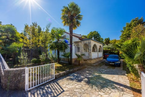 Property building, Patio
