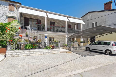 Property building, Parking