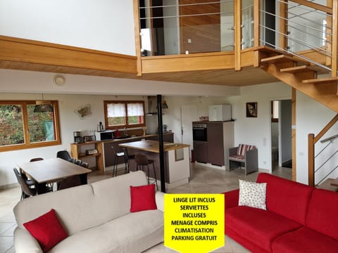 Kitchen or kitchenette, Seating area, Dining area, kitchen