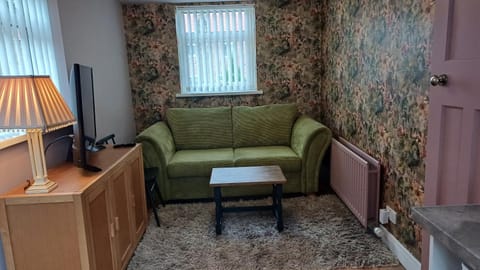 TV and multimedia, Seating area