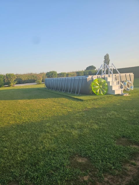 logement atypique Apartment in Arles