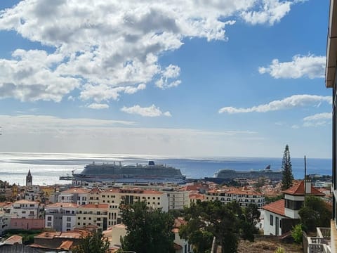 View (from property/room), City view, Sea view