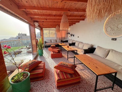 View (from property/room), Balcony/Terrace, Living room, Seating area, Dining area