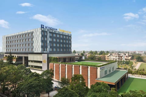 Property building, On site