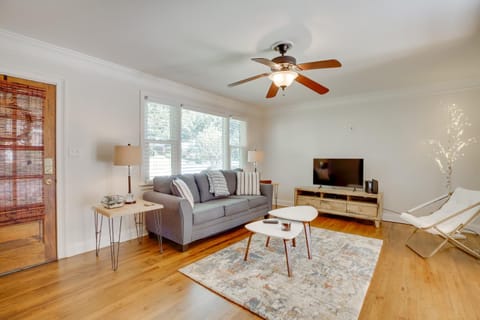 Contemporary Athens Home Less Than 2 Miles to UGA! House in Athens