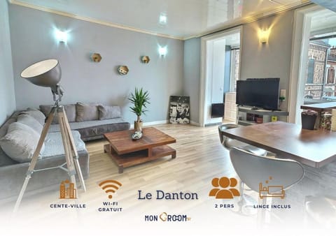 Danton | Spacieux | WiFi | Parking | Proche Centre Apartment in Troyes