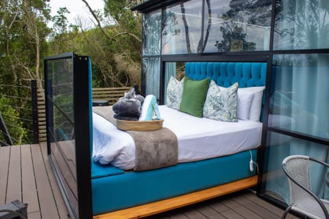 Bed, Natural landscape, Sea view, Sunset