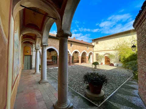 Inner courtyard view