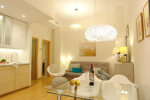 Communal lounge/ TV room, Living room