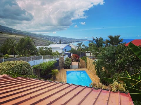 Day, Natural landscape, Mountain view, Pool view, Swimming pool