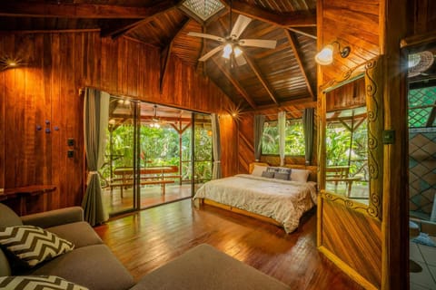 Bed, Natural landscape, Garden, Photo of the whole room, Bedroom, Garden view