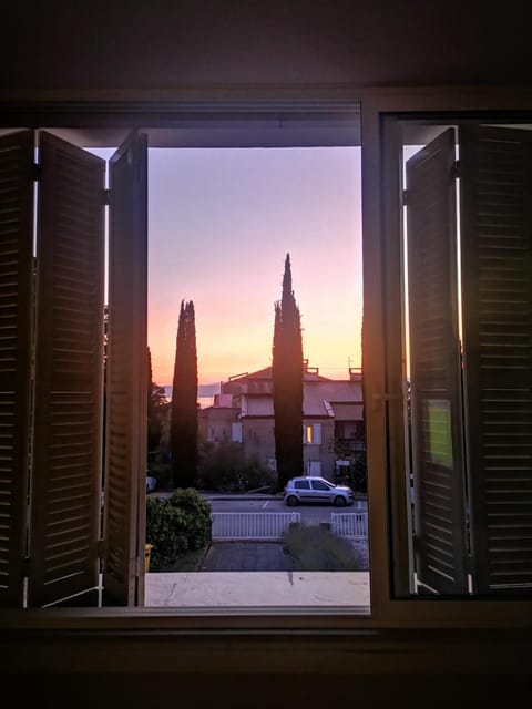 Street view, Sunset