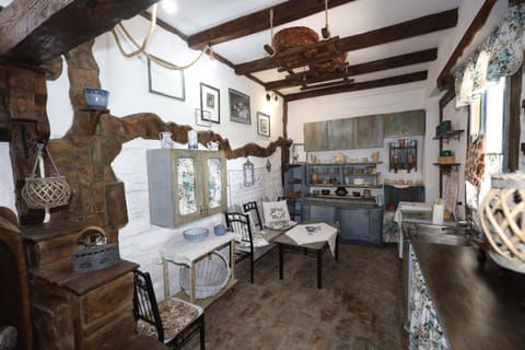 Etno kuća Teodora Bed and Breakfast in Timiș County