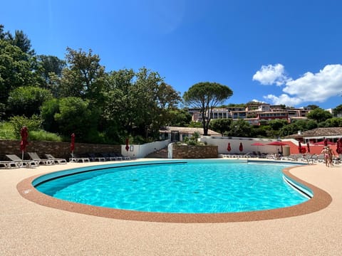 Les Restanques vue mer 2148 Apartment in Grimaud