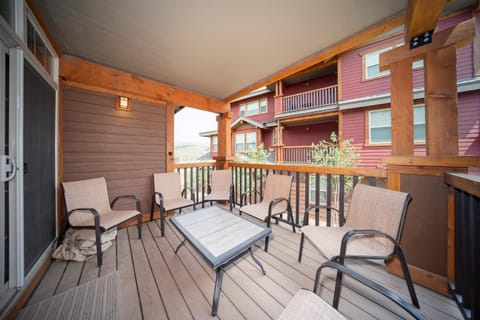 Balcony/Terrace, Seating area, furniture