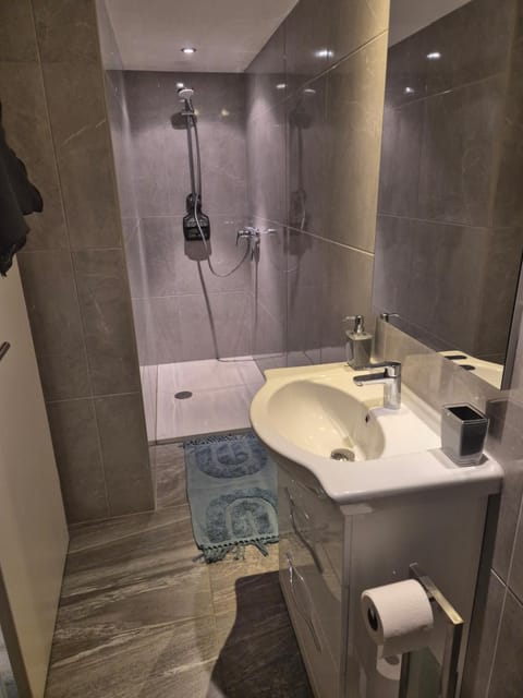 Olgas Ferienwohnung Saarburg Bahnhofstraße 13 G Apartment in Trier-Saarburg