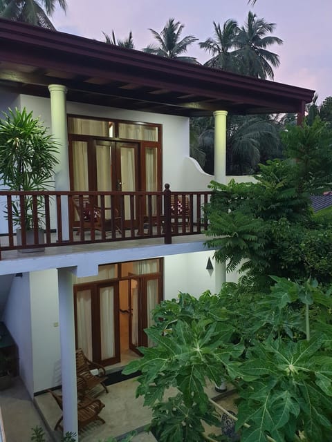 Property building, Day, Garden, View (from property/room), Balcony/Terrace, Garden view