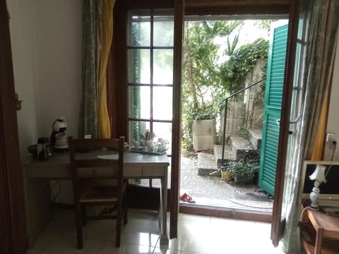 Petit St George 100mt du lac a Montreux Bed and Breakfast in Montreux