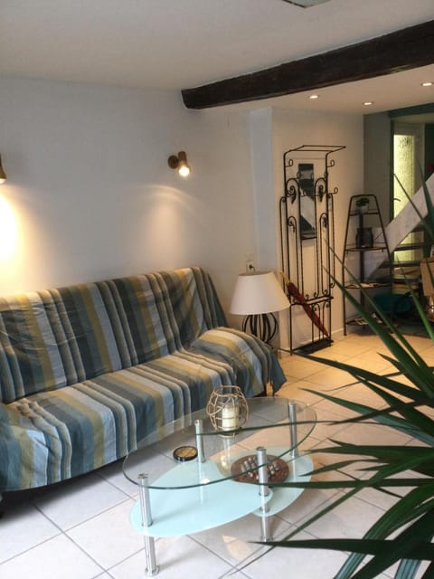 Hébergement à l'Orée des Champs House in Wallonia, Belgium