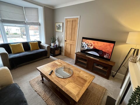 TV and multimedia, Seating area