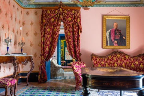 Property building, Living room