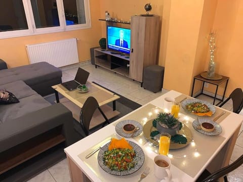 Appartement familiale et conviviale 2 chambres à Montlucon - 250m hopital Apartment in Montluçon