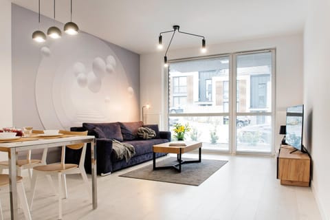 Communal lounge/ TV room, Living room, Seating area, Dining area