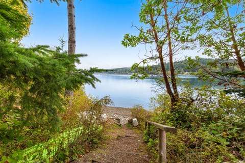 Seabeck House on Hood Canal House in Hood Canal
