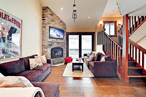 Bellflower Trout House House in Vail