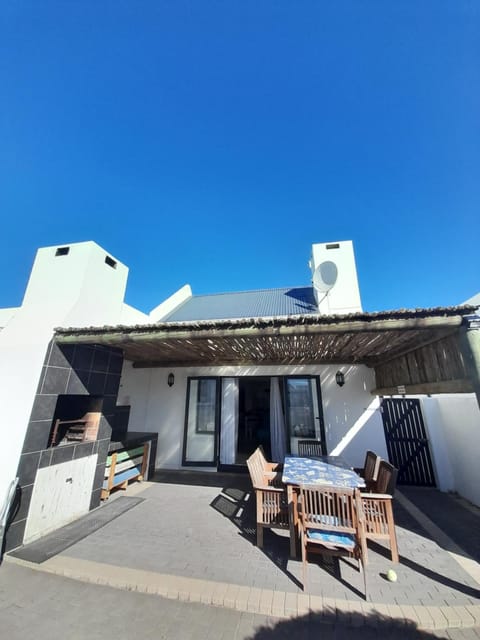 @ the reef Holiday Home House in Western Cape