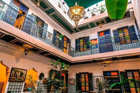 Property building, Patio, Restaurant/places to eat, Lobby or reception, Breakfast