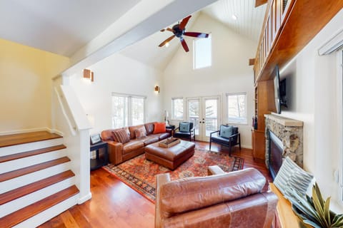 Wild Flower House House in Frisco