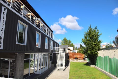 Inner courtyard view