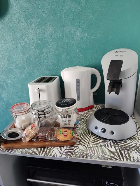 Charmant studio 8, parking et wifi gratuit, local vélo Apartment in Bagnoles de l'Orne Normandie