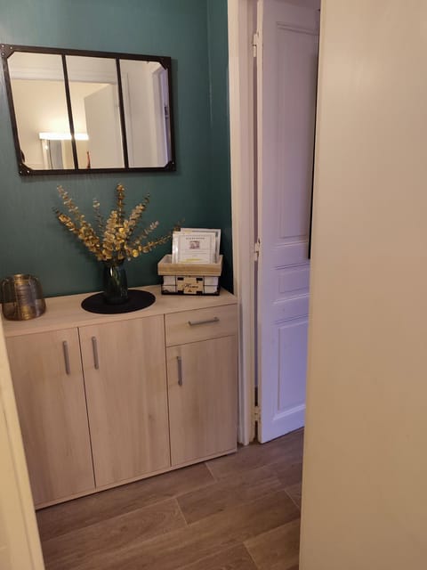 Charmant studio 8, parking et wifi gratuit, local vélo Apartment in Bagnoles de l'Orne Normandie