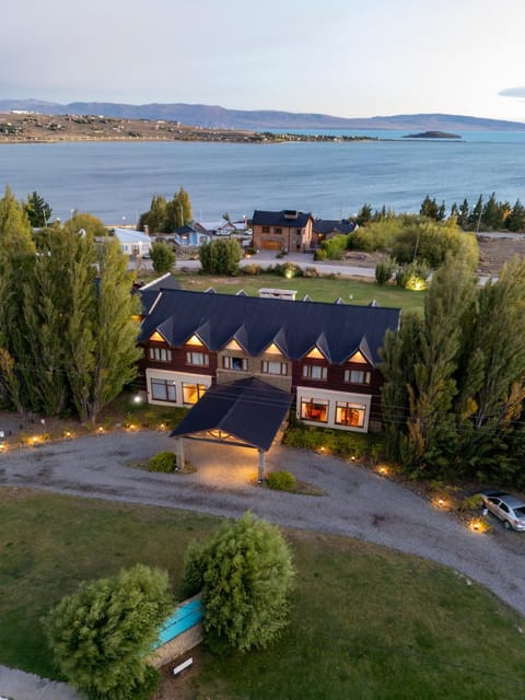 Property building, Natural landscape, Bird's eye view, Lake view