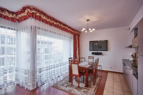 TV and multimedia, Kitchen or kitchenette