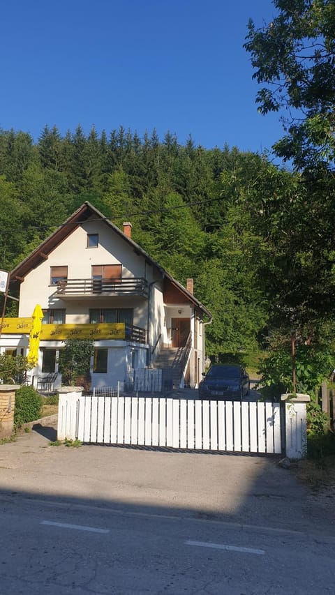 Property building, Summer