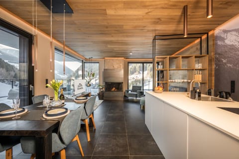 Alpine Penthouse in der Residenz Silvretta - Stunning & Luxurious Apartment in Trentino-South Tyrol