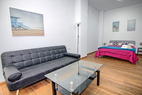 Mercado Huelin Apartments Apartment in Malaga